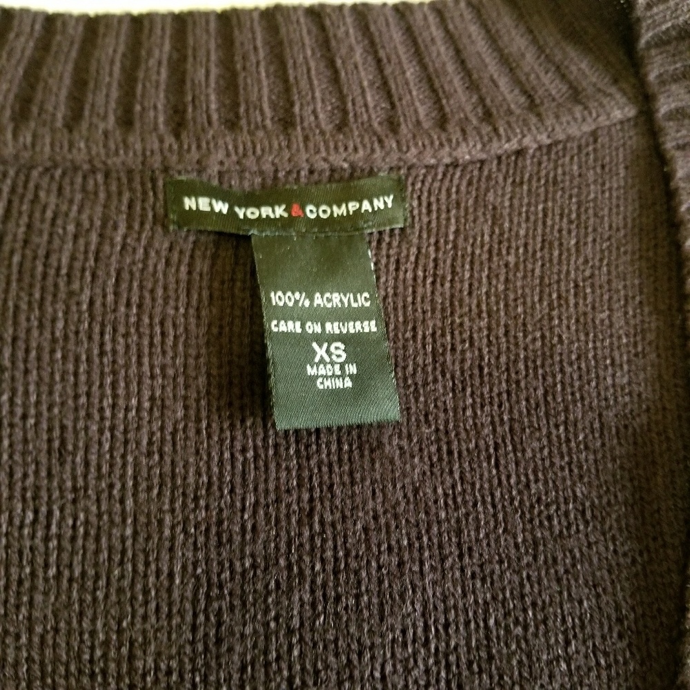 New York & Company Plum Sweater, Size XS - Picture 3 of 3